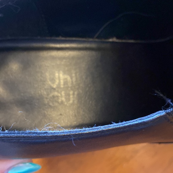 White Mountain Black Leather Heels Jackie 7M EUC - Picture 2 of 6